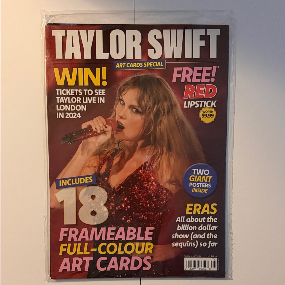 Taylor Swift in Sparkling Silver and Blue Attire Art Card Pack